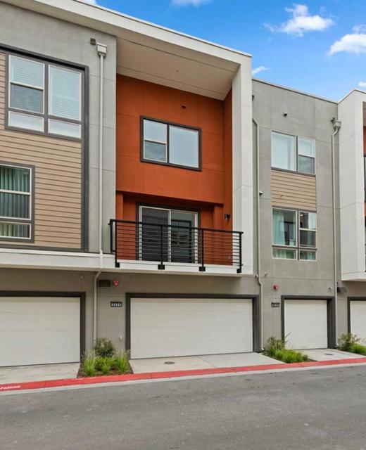 6694 Optimum Loop, San Jose CA: https://media.crmls.org/mediaz/7c1115ee-c357-44a0-b83f-c14b3fc633d3.jpg