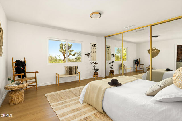 60815 Natoma Trail, Joshua Tree CA: https://media.crmls.org/mediaz/7c123813-1c99-4d5f-93f9-9670c3be6a3c.jpg