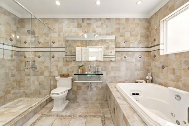 1260 Monterey Boulevard, San Francisco CA: https://media.crmls.org/mediaz/7c13076e-da29-4f23-893d-9345a99a9d49.jpg