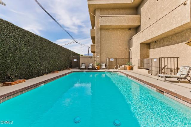 Detail Gallery Image 6 of 31 For 221 S Oak Knoll Ave #304,  Pasadena,  CA 91101 - 2 Beds | 2 Baths