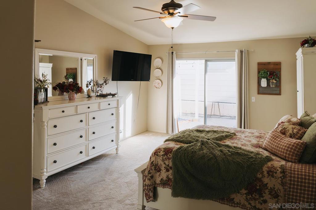 MLS #250043282SD image #16