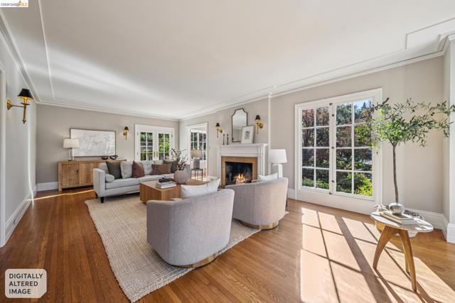 Image 8 of 59 For 4201 Lakeshore Ave