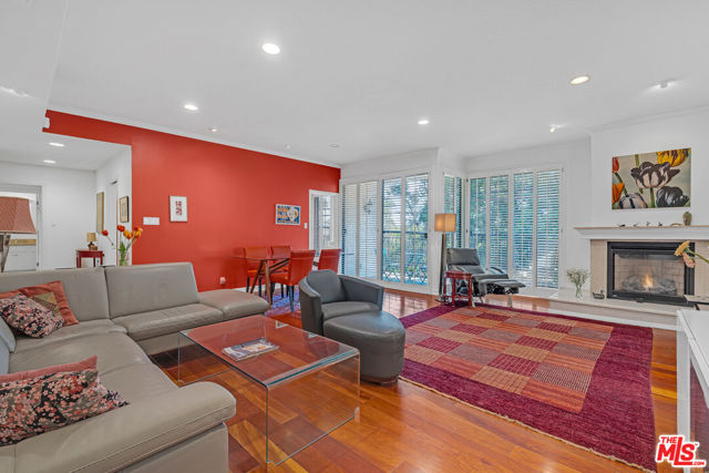 502 San Vicente Boulevard, Santa Monica CA: https://media.crmls.org/mediaz/7c191ed3-41b3-45a6-8946-c23fa2156d57.jpg