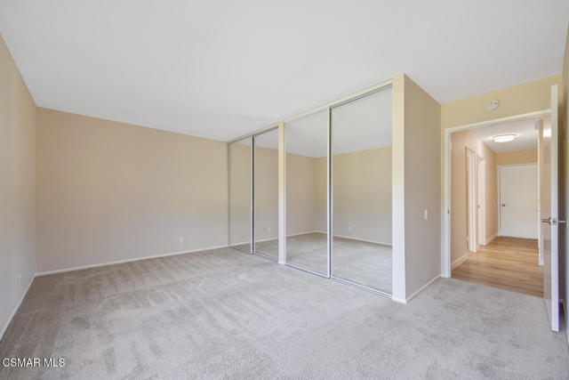 1368 Sheffield Place, Thousand Oaks CA: https://media.crmls.org/mediaz/7c192d85-8c11-4e60-beed-5df58be6e9a8.jpg