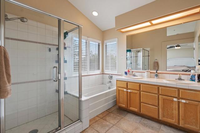 18177 Stonegate Court, Salinas CA: https://media.crmls.org/mediaz/7c1a3770-179f-4988-805e-44f29fef580e.jpg