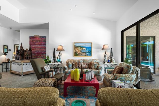 21 Mission Palms W, Rancho Mirage, CA 92270
