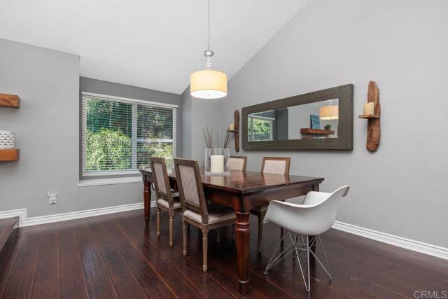 Detail Gallery Image 9 of 37 For 1207 Branding Iron Cir, Vista,  CA 92081 - 4 Beds | 3 Baths