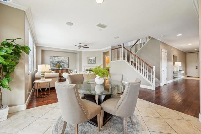 632 S Comunidad Street, Mountain House CA: https://media.crmls.org/mediaz/7c1c8a71-e398-44f3-95c7-512c651a5122.jpg
