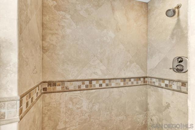 4502 Milton St, San Diego CA: https://media.crmls.org/mediaz/7c1d5ac8-d3f8-427e-908d-4e81ac2b8bd8.jpg