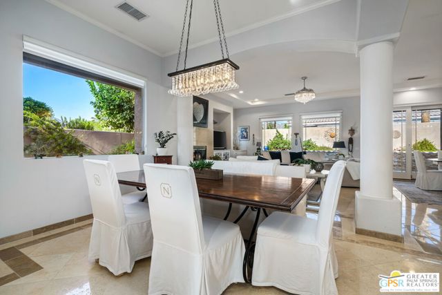 47925 Via Livorno, La Quinta CA: https://media.crmls.org/mediaz/7c1dd51a-0dea-49f6-892a-4945ba4cddd4.jpg