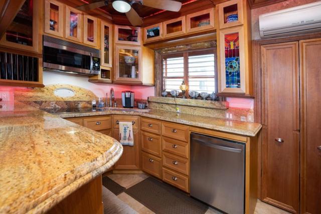 111 Lawn Way, Capitola CA: https://media.crmls.org/mediaz/7c1df33c-bab4-440d-a210-f0cf171aab23.jpg