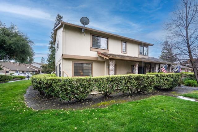 441 Colony Knoll Drive, San Jose CA: https://media.crmls.org/mediaz/7c1e58c6-aa2f-4255-8b05-b101719ef6d1.jpg