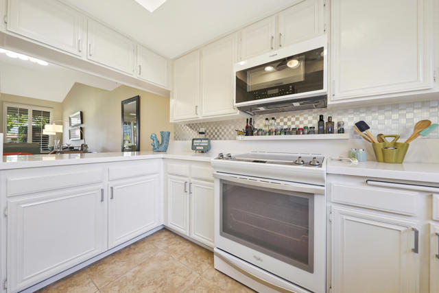 35 La Ronda Drive, Rancho Mirage, CA 92270