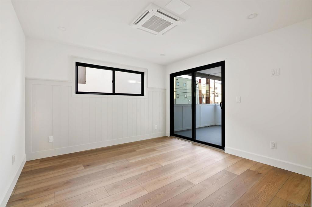 MLS #250041286SD image #15