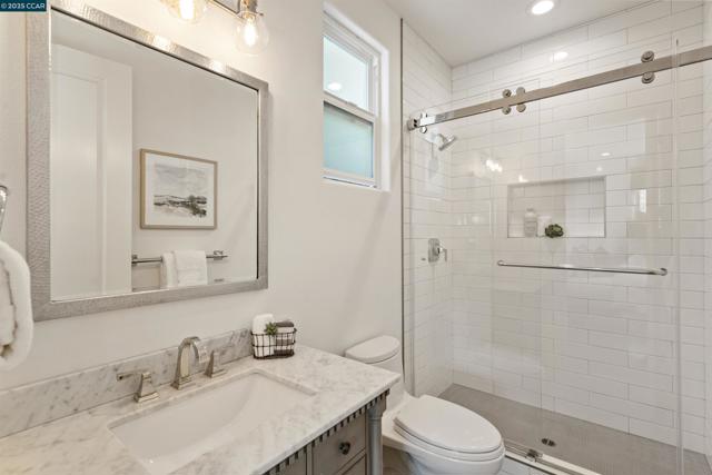 273 Valle Vista Dr, Danville CA: https://media.crmls.org/mediaz/7c210f86-189d-4ec0-9e28-d6140a66c626.jpg