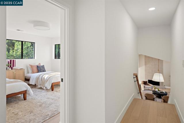 101 Lena Ct, Pleasant Hill CA: https://media.crmls.org/mediaz/7c213966-b25f-49c1-a429-66ebac2db51c.jpg