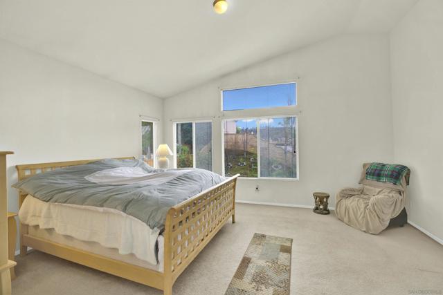 Image 22 of 39 For 12032 Caneridge Rd