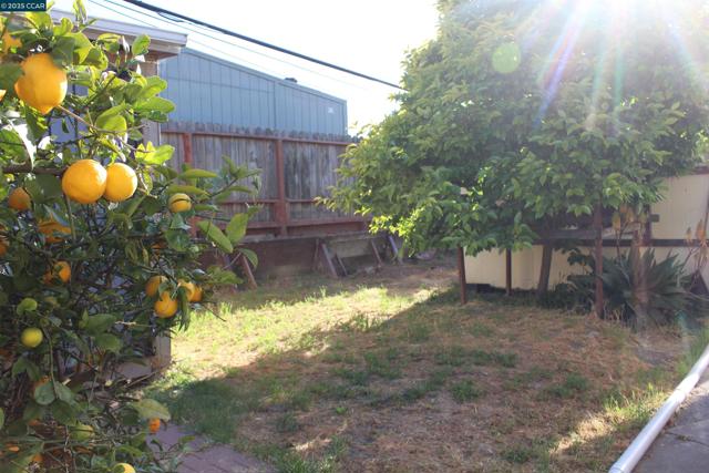 2956 Mckenzie Dr, Richmond CA: https://media.crmls.org/mediaz/7c223e8e-96a5-4927-ae33-bbf712faddc7.jpg