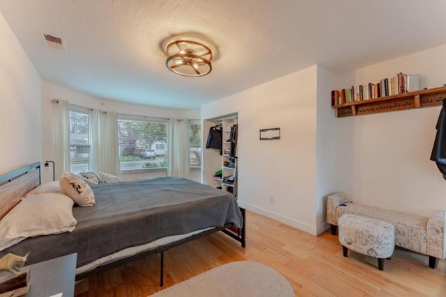 314 Lyndale Avenue, San Jose CA: https://media.crmls.org/mediaz/7c225ac3-c006-44f2-8304-abb3f7139fc9.jpg