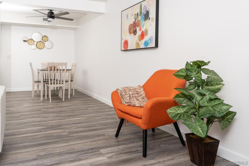 1040 Washington Ave - photo 5