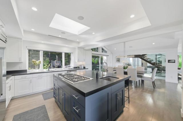 26960 Orchard Hill Lane, Los Altos Hills CA: https://media.crmls.org/mediaz/7c23e757-be1c-482e-abf9-f47ceedd625c.jpg