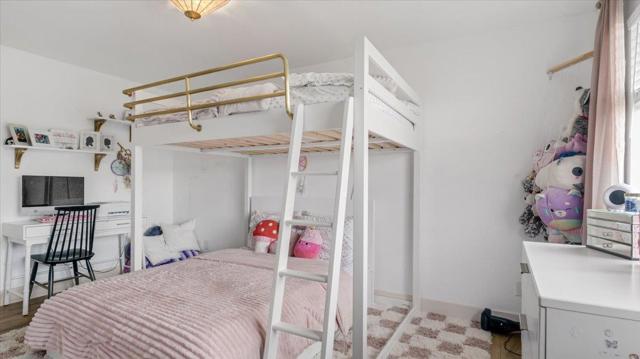 Image 28 of 49 For 352 Cowden Road