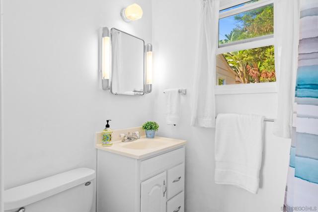 1978 Beryl St, San Diego CA: https://media.crmls.org/mediaz/7c266b69-a5ee-4dfb-a0a3-c674c6aa27db.jpg