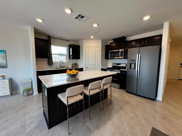 248 Grand Canyon Court, Merced CA: https://media.crmls.org/mediaz/7c2b3036-2b3d-48f5-9899-e4bf105cc49f.jpg