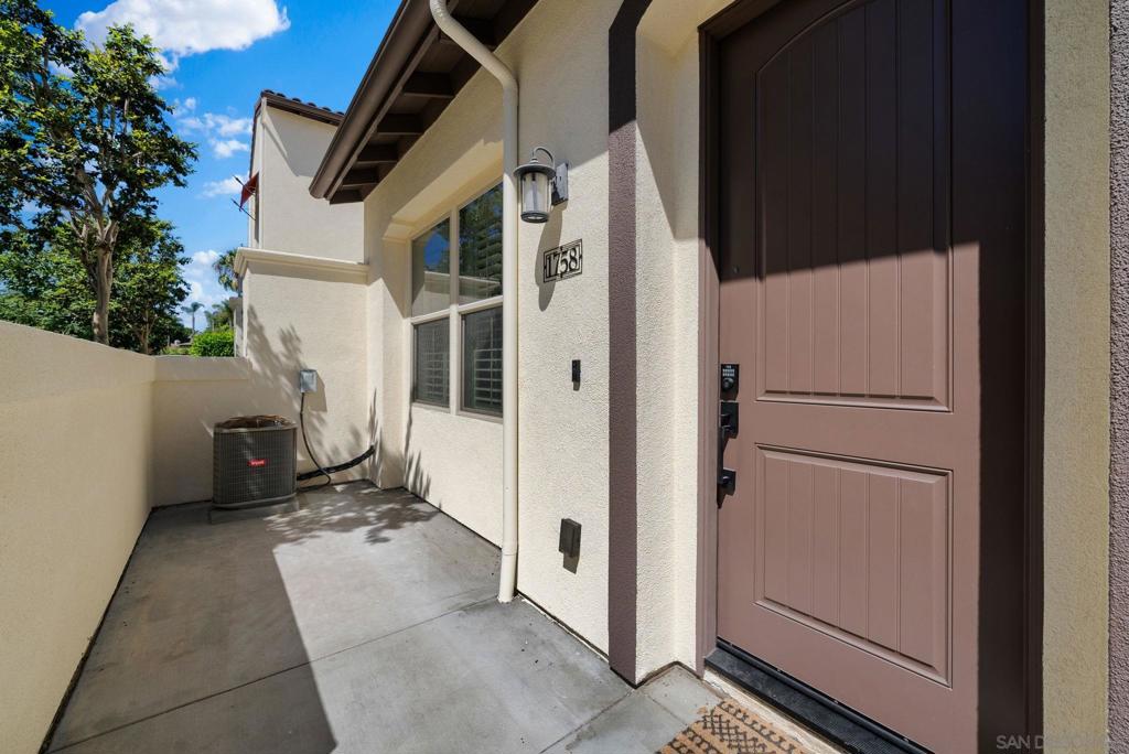 1758 Fairlead Ave - photo 4