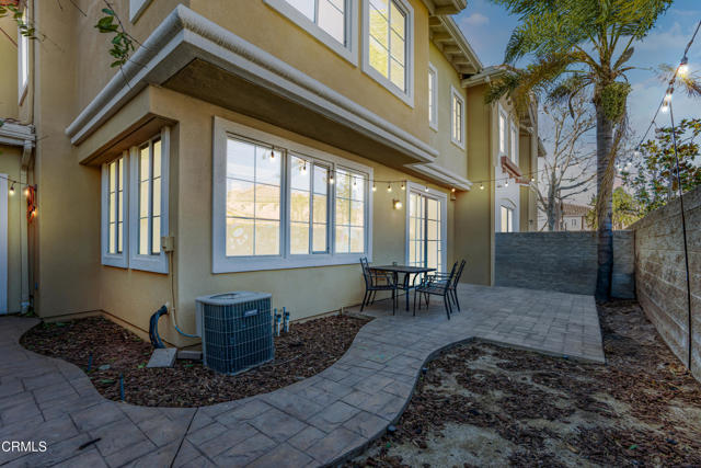 Detail Gallery Image 35 of 50 For 2916 Esperanza Way #F,  Simi Valley,  CA 93063 - 4 Beds | 3 Baths