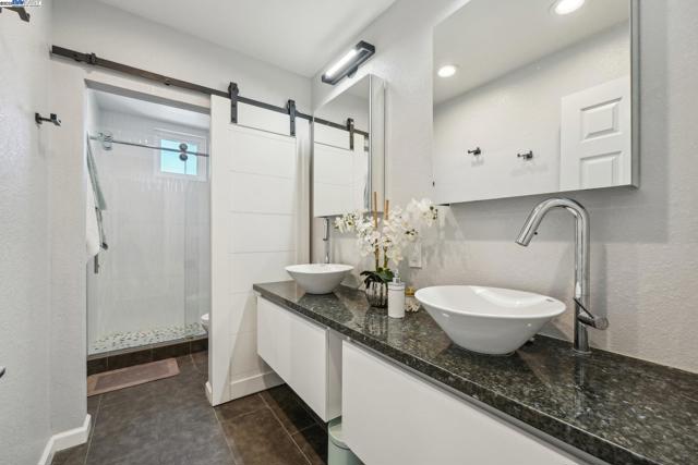 8244 Brittany Dr, Dublin CA: https://media.crmls.org/mediaz/7c2f1626-f89b-4576-949d-8910f9dced37.jpg