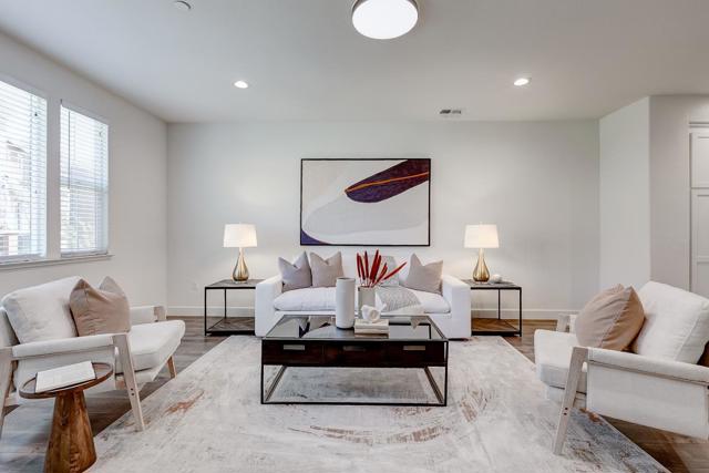 38924 Lemongrass Way, Newark CA: https://media.crmls.org/mediaz/7c2f3a97-012b-4e40-b39f-0253fe8555a8.jpg