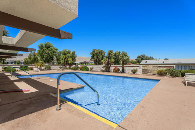15300 Palm Drive, Desert Hot Springs CA: https://media.crmls.org/mediaz/7c2fa835-8d97-4027-9efb-1b173588ec28.jpg