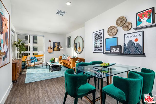 Virtually staged model home ph