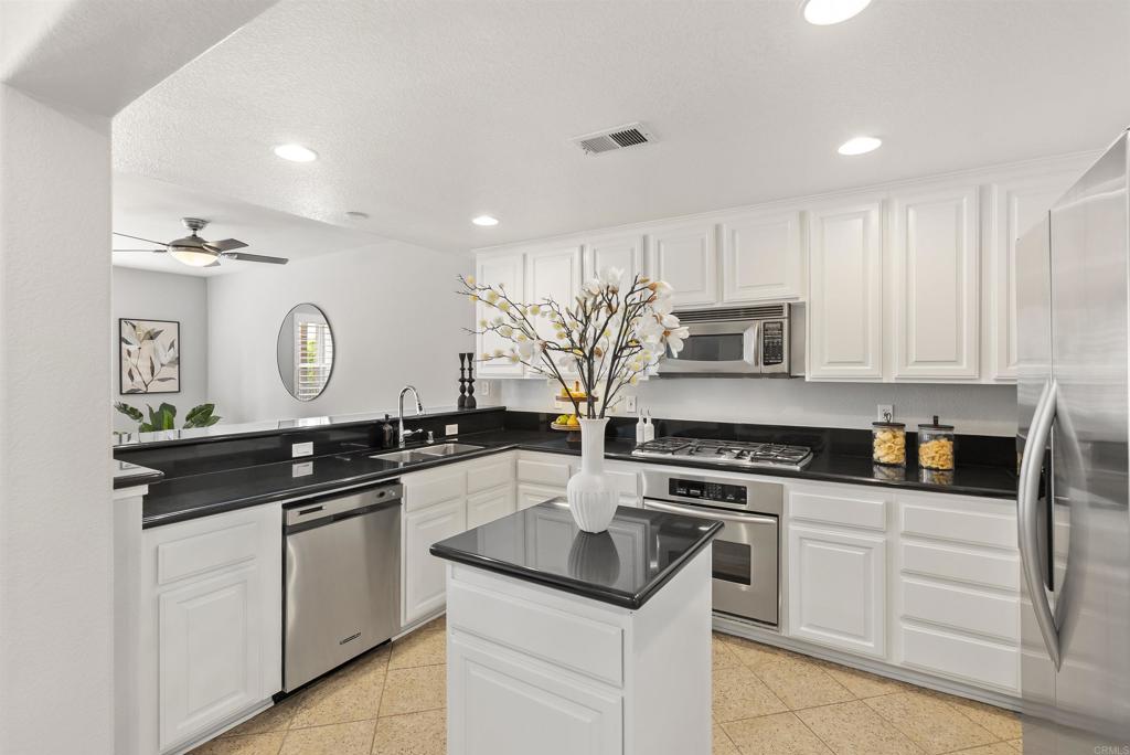 301 G Street - photo 7