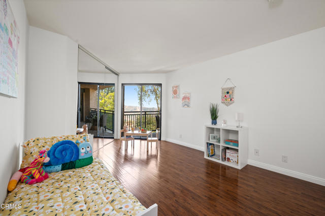 Detail Gallery Image 18 of 39 For 4499 via Marisol #302,  Los Angeles,  CA 90042 - 2 Beds | 2 Baths