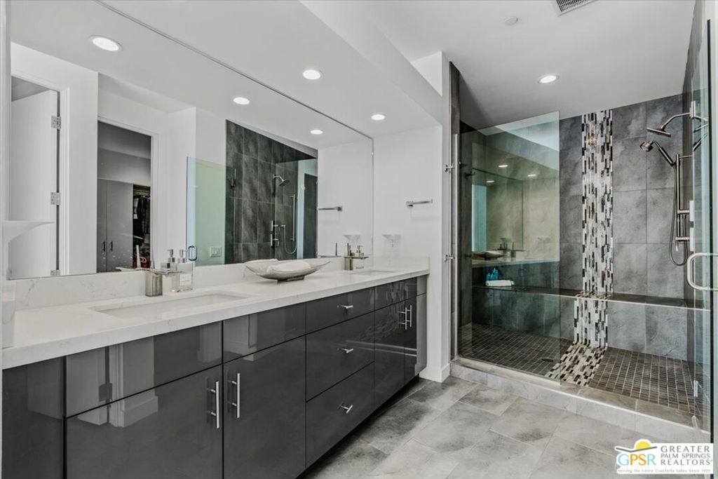 MLS #25563805PS image #37