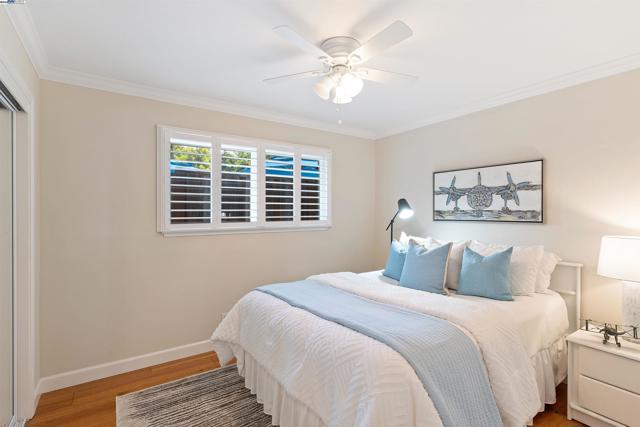 1163 Lomitas Ave, Livermore CA: https://media.crmls.org/mediaz/7c33765b-a25b-4923-9ebd-f642b26ae0a3.jpg
