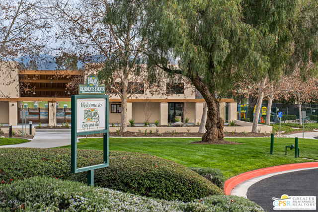 29136 Stonegate Lane, Highland CA: https://media.crmls.org/mediaz/7c339619-98ab-466b-9822-4412e657c3ae.jpg