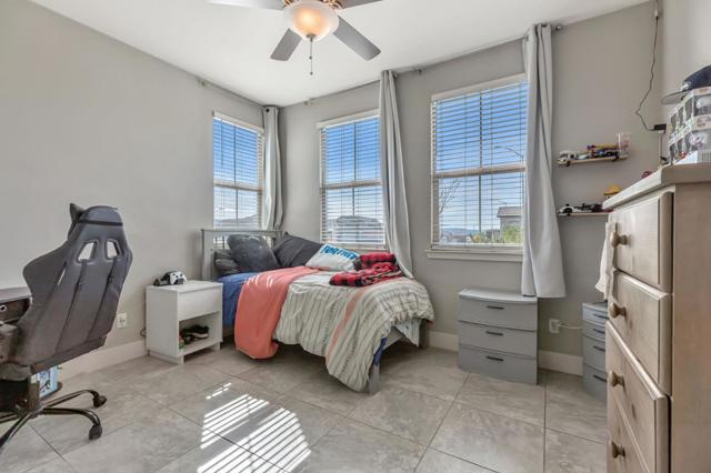 1667 Santana Ranch Drive, Hollister CA: https://media.crmls.org/mediaz/7c3479eb-ec80-4a42-b502-9d47d34fe69e.jpg