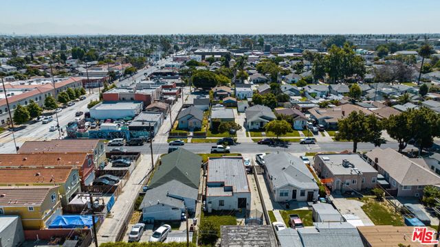 5415 5th Avenue, Los Angeles, California 90043, 3 Bedrooms Bedrooms, ,1 BathroomBathrooms,Single Family Residence,For Sale,5th,23296009