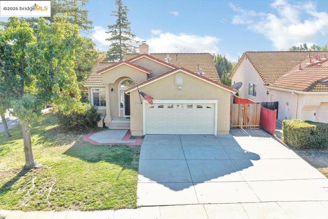 4866 Vinewood Way, Antioch CA: https://media.crmls.org/mediaz/7c353eab-196d-4ca4-b20e-4a57d66b9e76.jpg