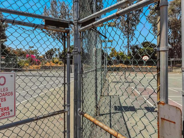 450 W W Vermont Ave, Escondido CA: https://media.crmls.org/mediaz/7c37f48b-7cd3-42d1-9f50-2d87e708ef5e.jpg