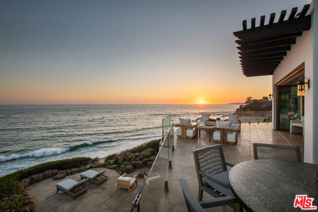 16 Lagunita Drive, Laguna Beach, California 92651, 5 Bedrooms Bedrooms, ,6 BathroomsBathrooms,Single Family Residence,For Sale,Lagunita,23317927