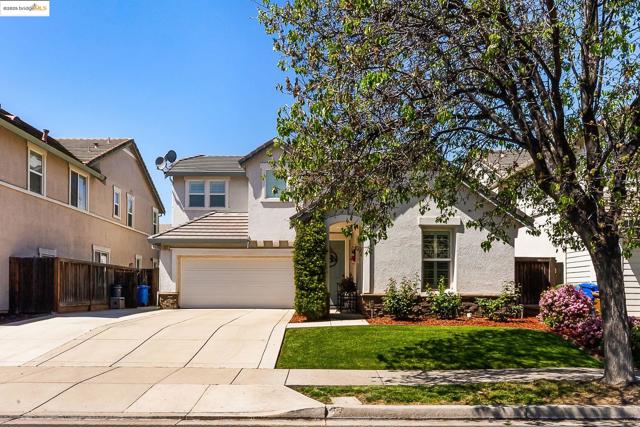 907 Snapdragon Way, Brentwood CA: https://media.crmls.org/mediaz/7c38321e-2970-4bee-8da6-a9b62cd56a05.jpg
