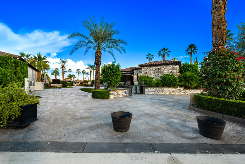 MLS #219139216DA image #15