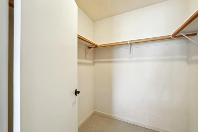 152 Falls Court, Palm Desert CA: https://media.crmls.org/mediaz/7c385f6e-d947-44d2-8f30-1aad86d4254d.jpg