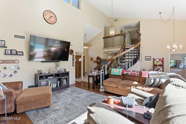 3366 Blue Ridge Court, Westlake Village CA: https://media.crmls.org/mediaz/7c38e5a0-0c0f-47d5-a517-3be4b893eed8.jpg