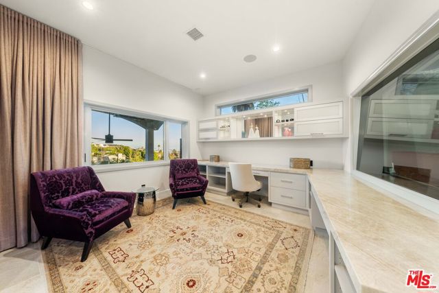 1380 Summitridge Place, Beverly Hills CA: https://media.crmls.org/mediaz/7c39152c-dc3e-42c8-8dcf-7c36d5f7111b.jpg
