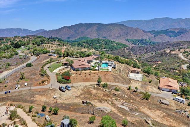 36485 Carney Road, Valley Center CA: https://media.crmls.org/mediaz/7c392ffa-13c2-43cb-bdd3-b7d0492a7a11.jpg
